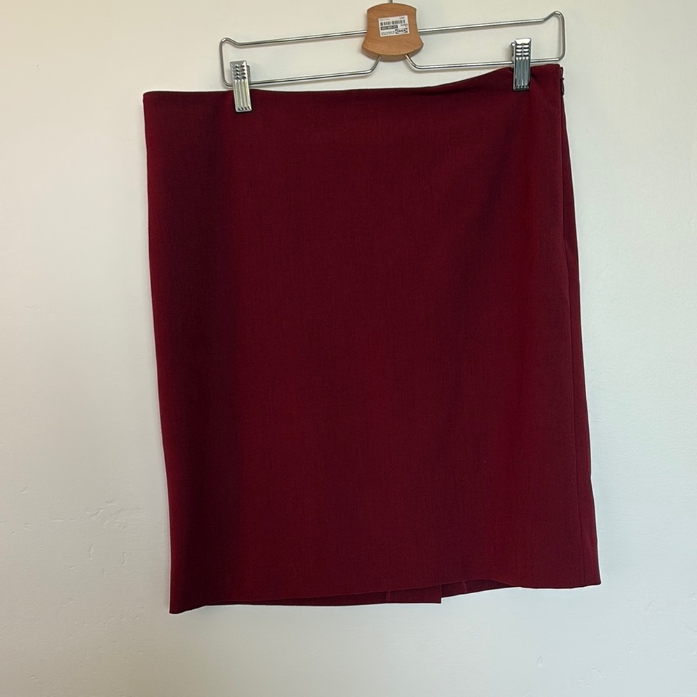 MM Lafleur Red Pencil Skirt Knee-Length Work